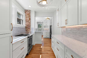 Transform Your Home with Custom Closet Cabinet Design in Jacksonville, FL