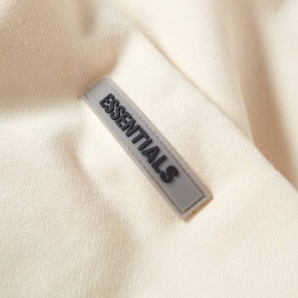 Essential Clothing Styling Tips for Both Styles