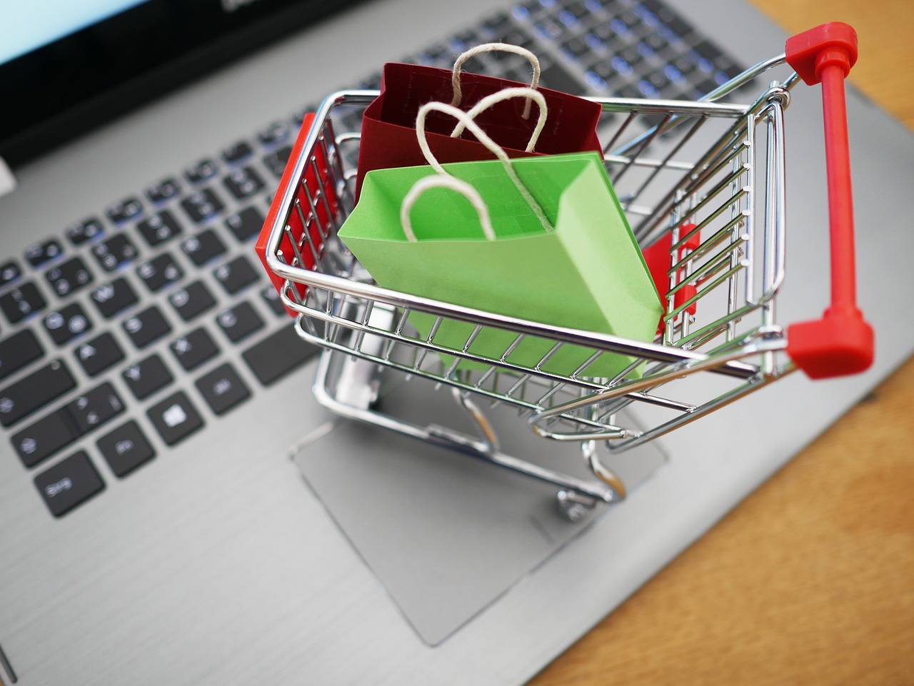 Shop from Germany & Get Shipped to Romania : Access the Best Imported Products with Ease