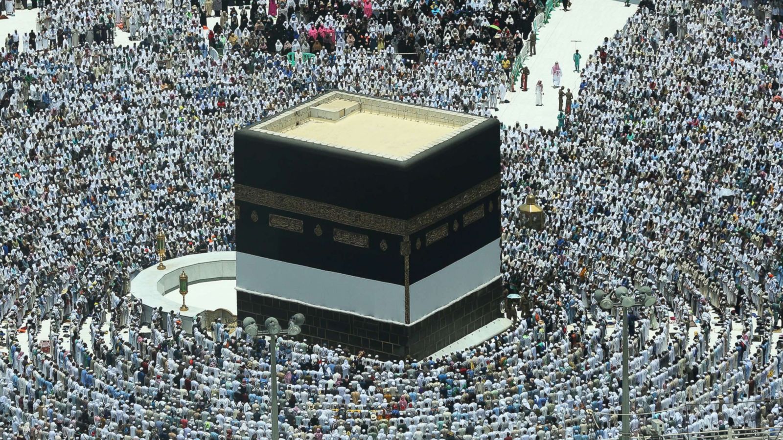 Can I Perform Umrah on Visit Visa?