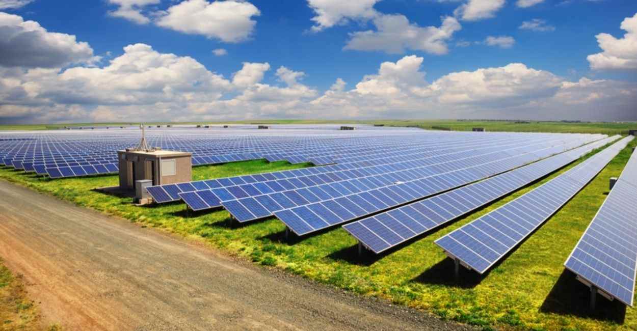 Go Green in Rockhampton: Solar Installation Essentials for Homeowners