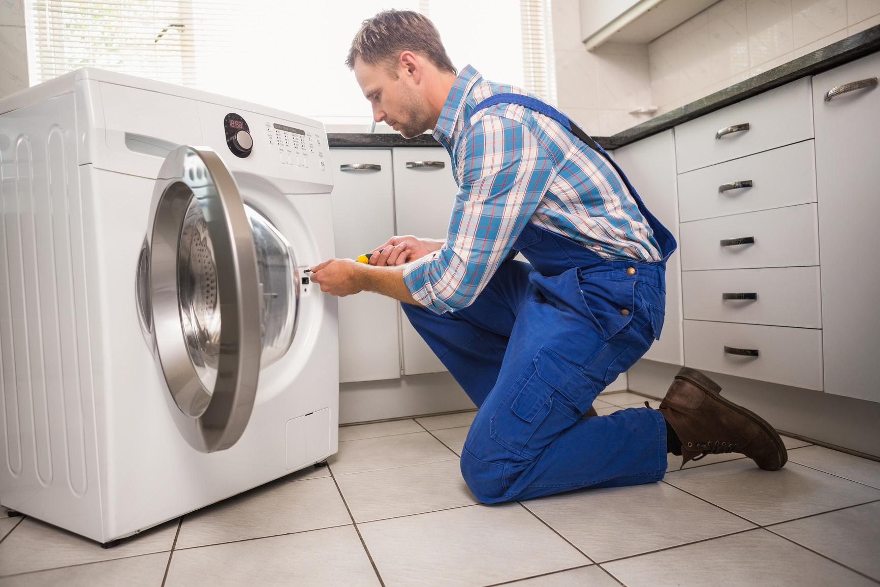 Fixing Washer's Rusty Water At Washing Machine Repair Services
