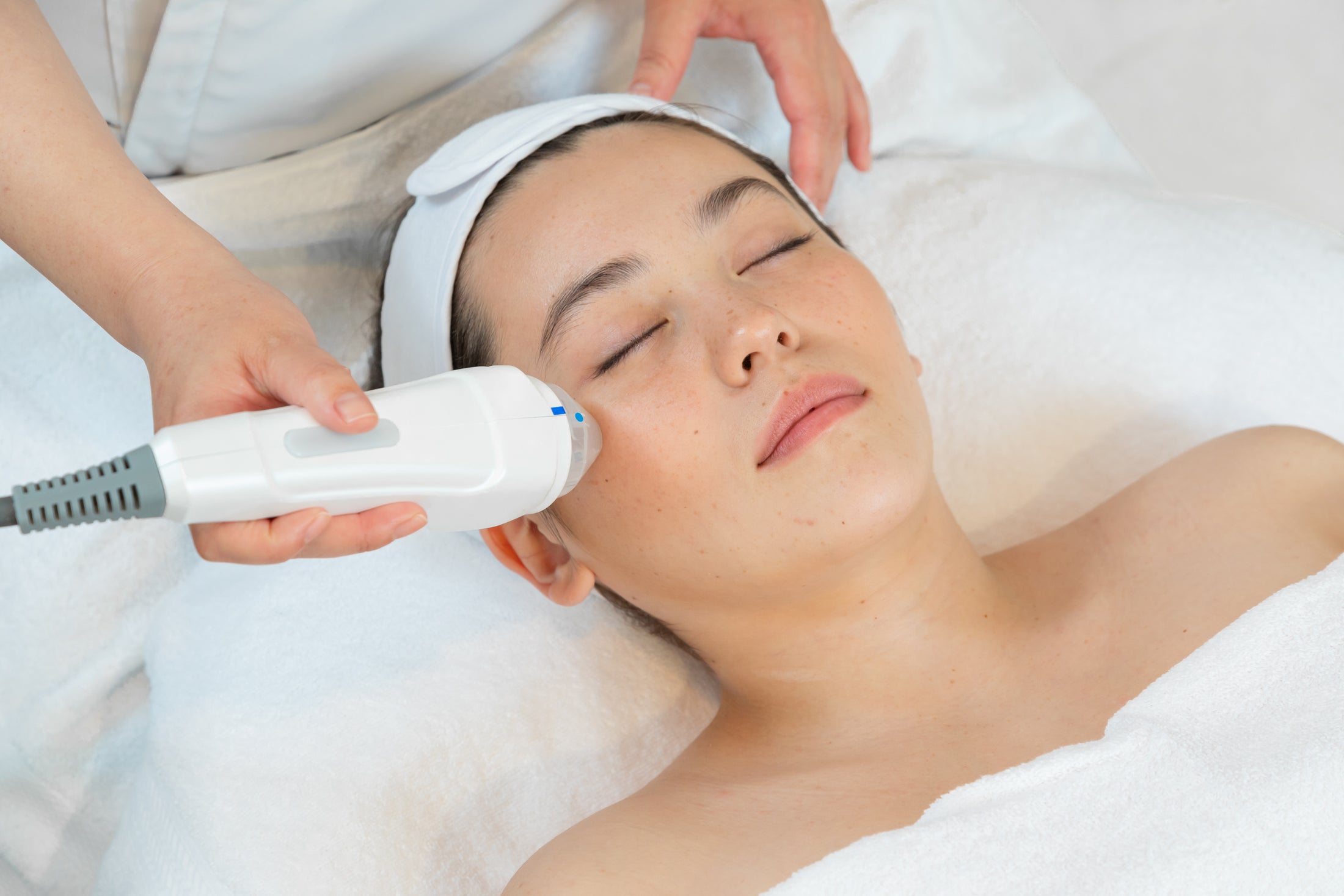 The Importance of Choosing a Qualified Practitioner for Fractional RF Microneedling