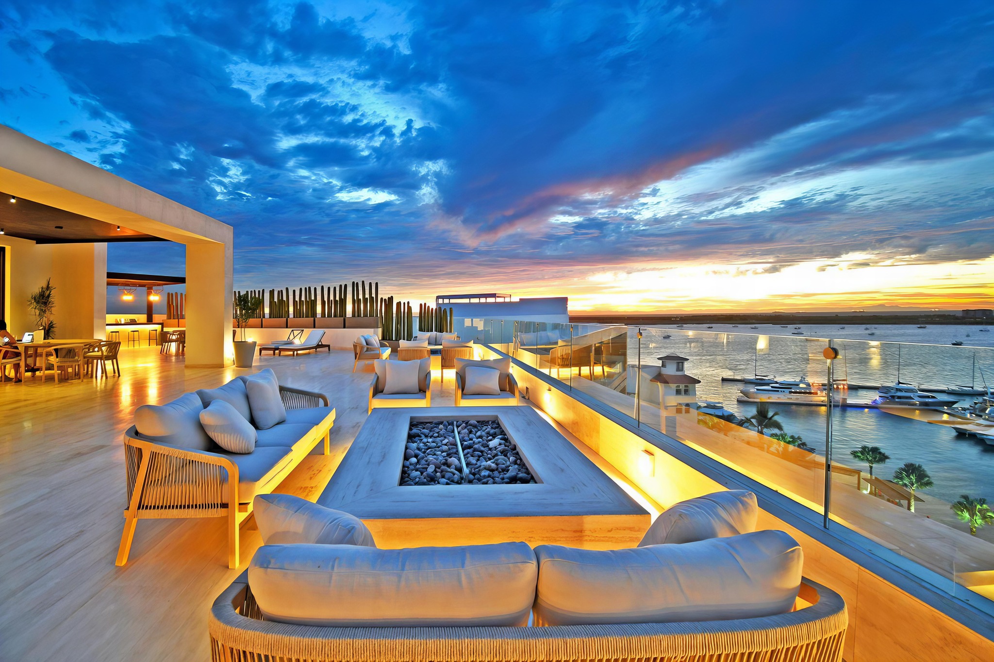 Top Benefits of Living in Tortuga Bay Beachfront Condominiums