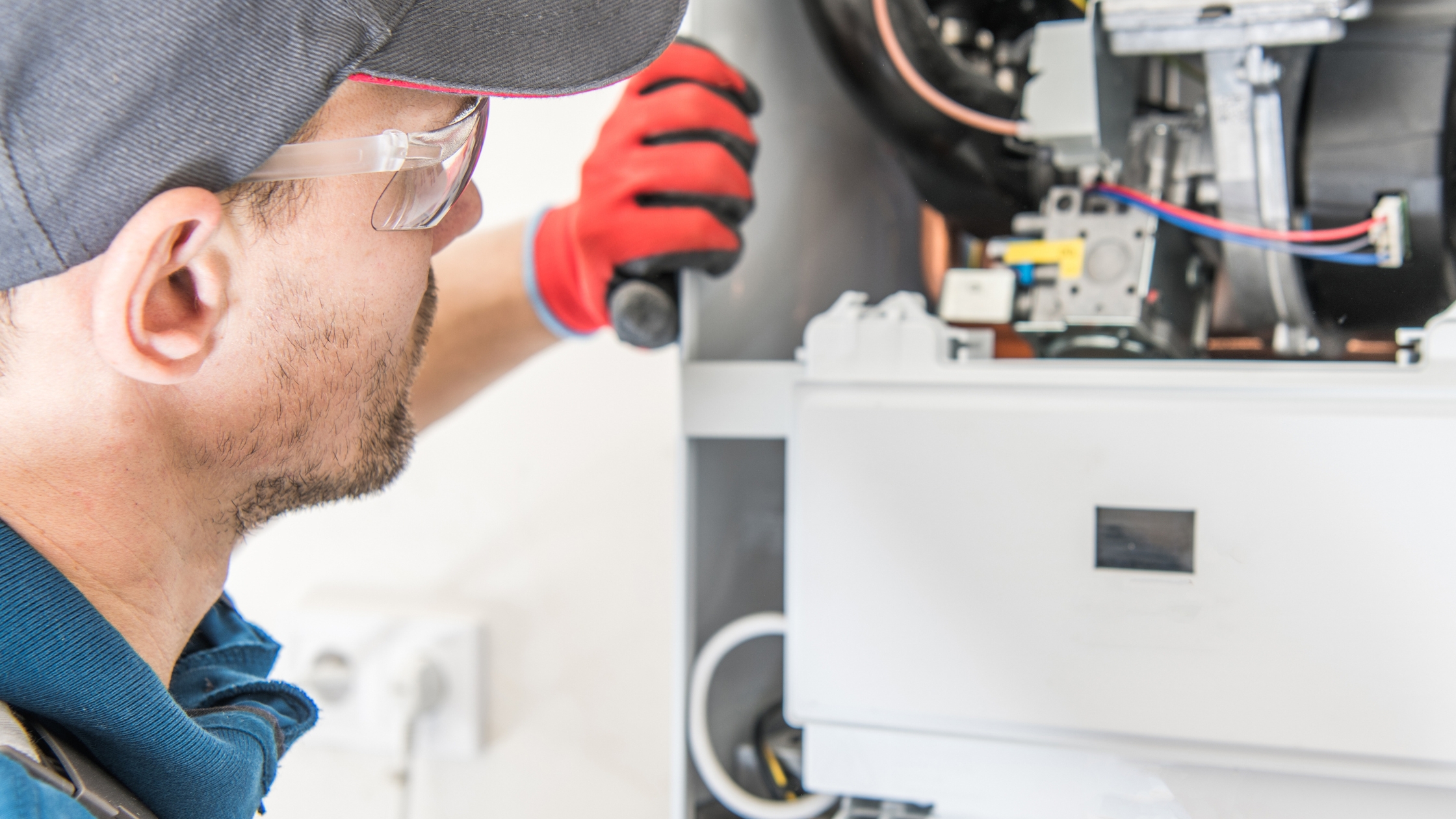 Water Heater Repair vs. Water Heater Replacement: Making the Right Choice