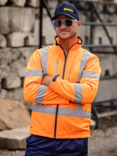 Benefits of Wearing Hi Vis Shirts