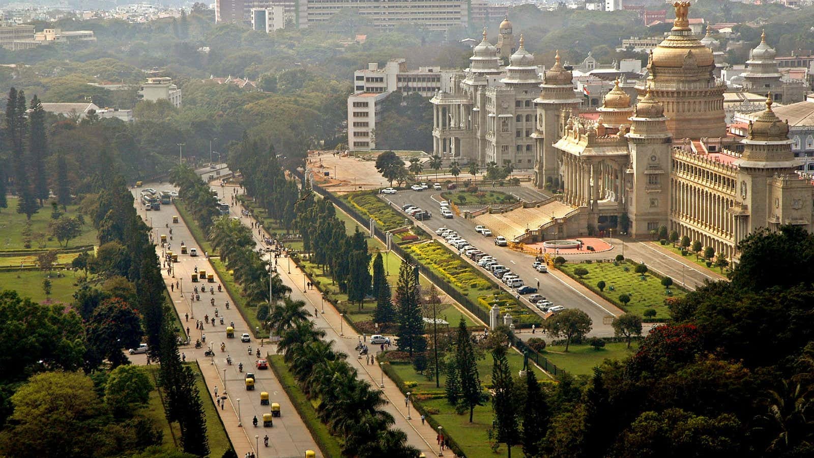 Bangalore Travel Guide: Explore the Garden City of India