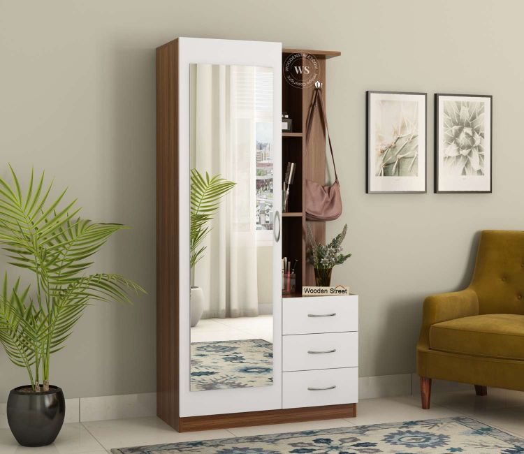 8 Creative Ways to Style Your Dressing Table