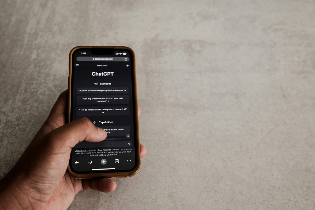 Exploring the Chatbot Market: Trends, Growth Drivers, and Future Prospects