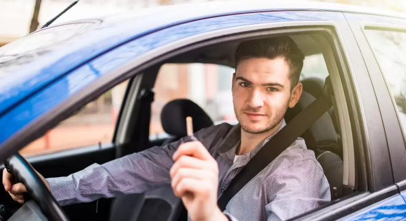 Effortless Travel in Delhi: Book Driver Services for a Smooth Journey