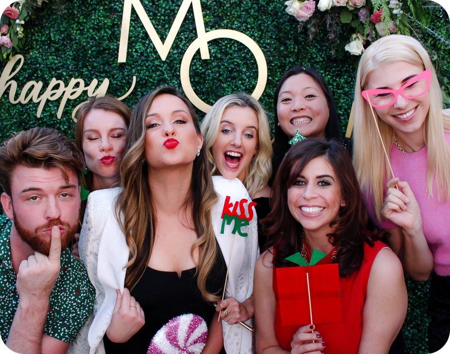 Video Booths for Weddings A Modern Touch to Capture Unforgettable Memories