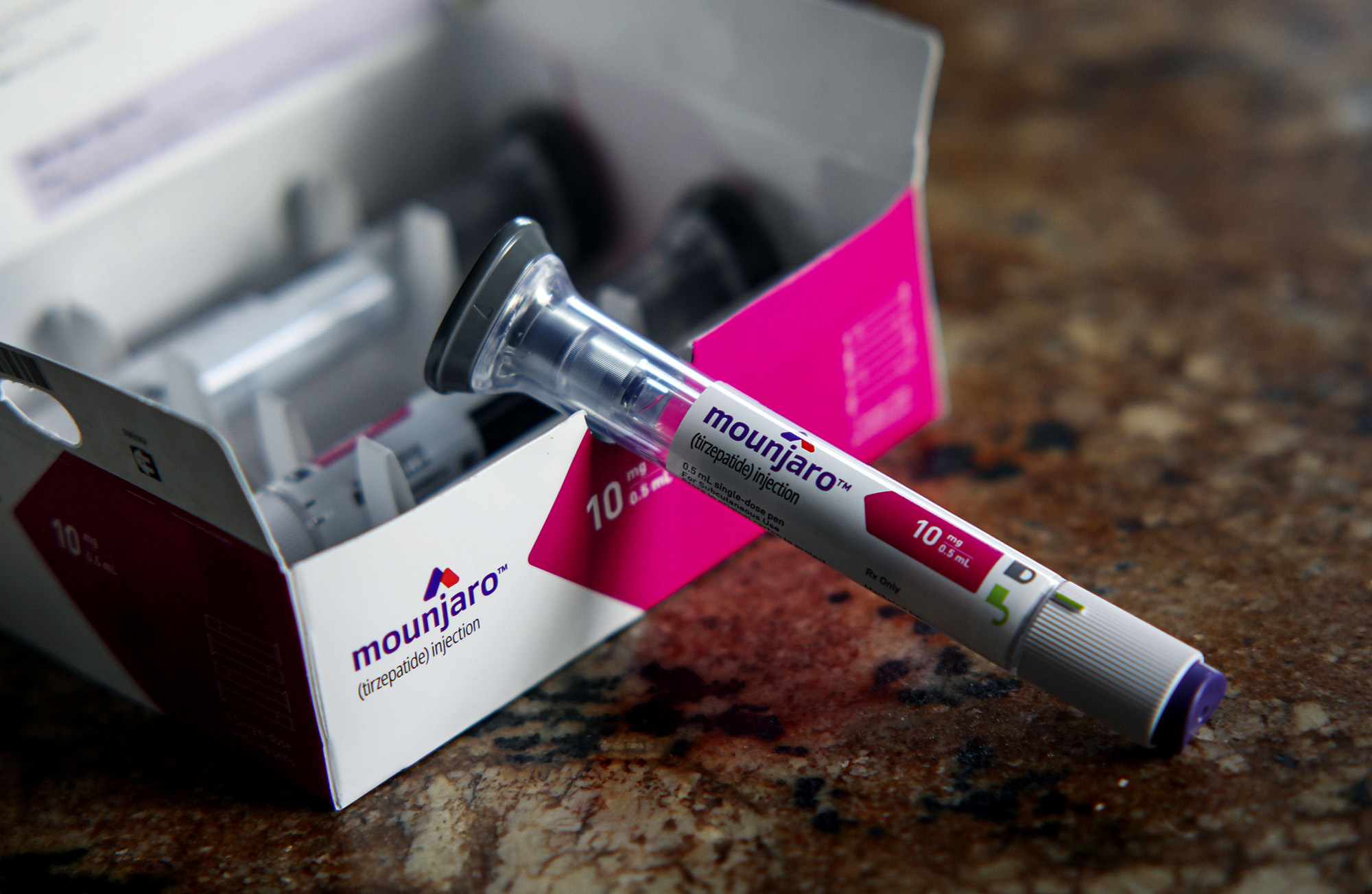The Future of Weight Loss Solutions in the UAE: Mounjaro Needles
