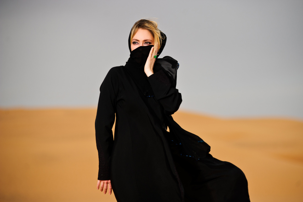 Minimalist Abaya Designs for Everyday Comfort and Style