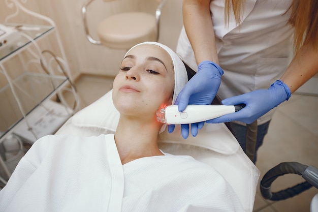 What Is Laser Mesotherapy and How Does It Work?