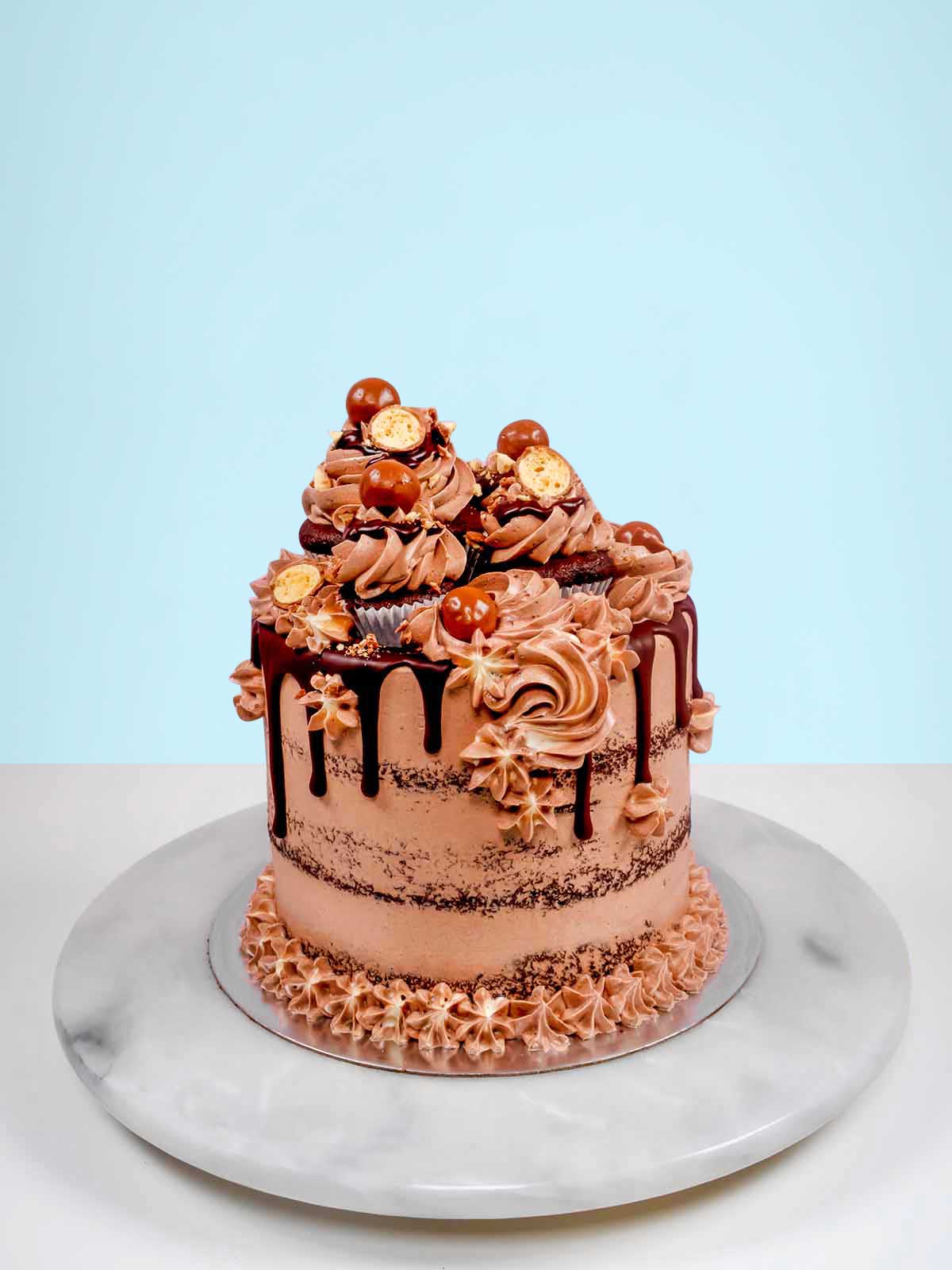 Crafting Your Dream Cake: A Guide to Customized Desserts