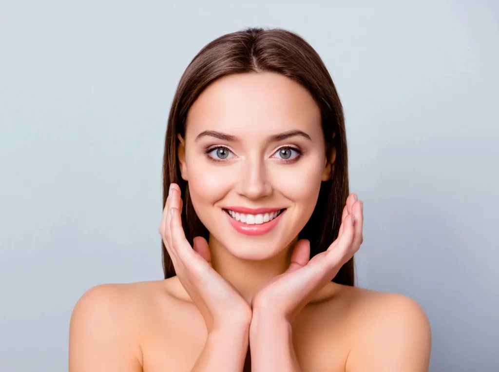 The Art of a Hollywood Smile Makeover: Creating Perfect Teeth