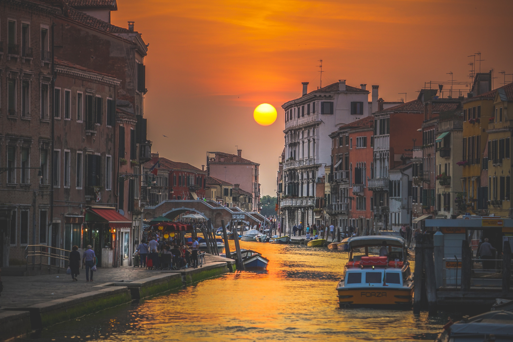 Why You Need a Kashi Tour Package