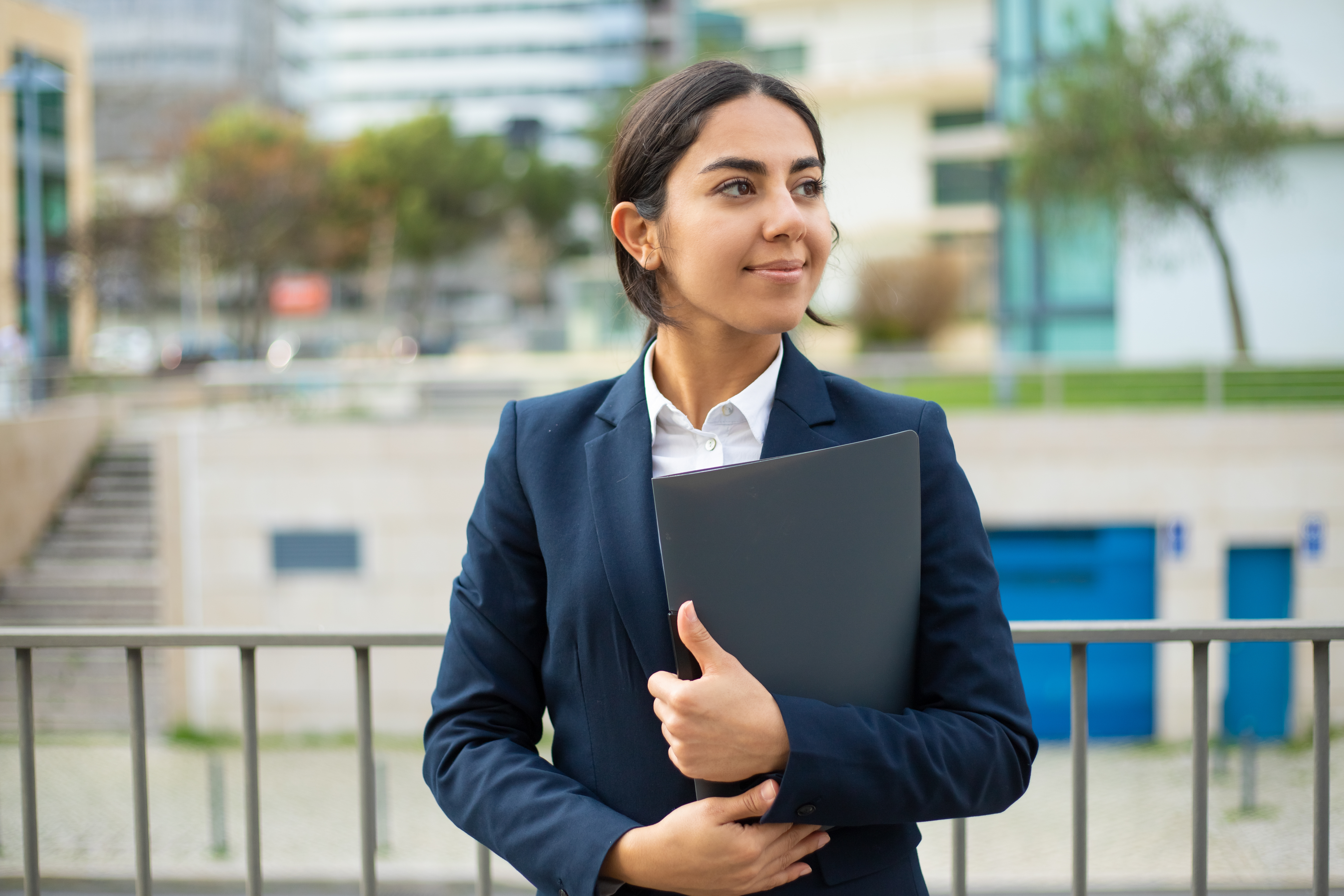 How to Choose the Right MBA Program for Career Goals ?
