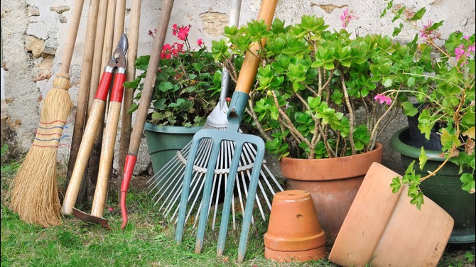 Top Commercial Cleaning Equipment to Keep Your Business Shining