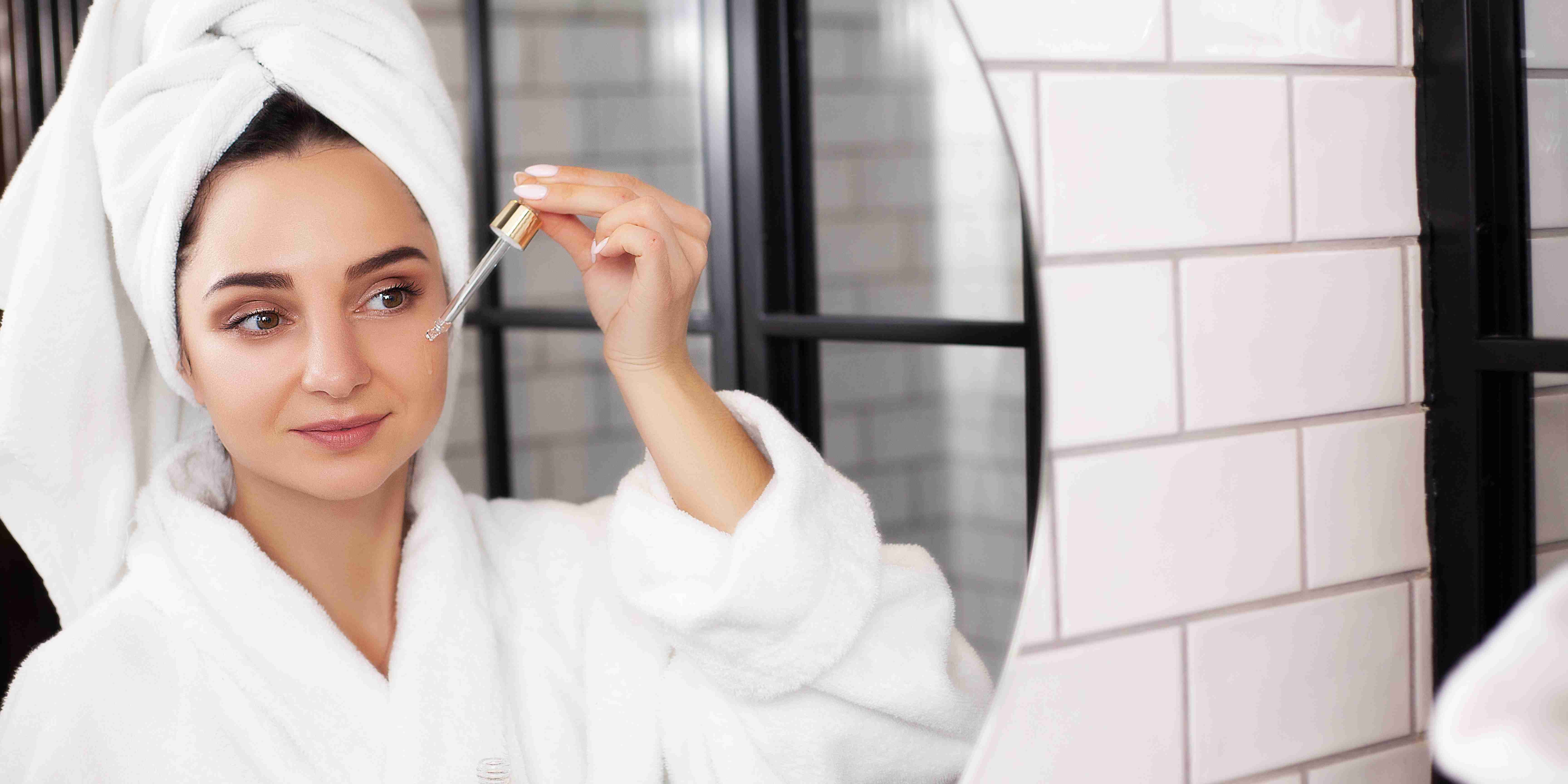 How often should Glowrina Glow Night Beauty Cream be applied for the best results?
