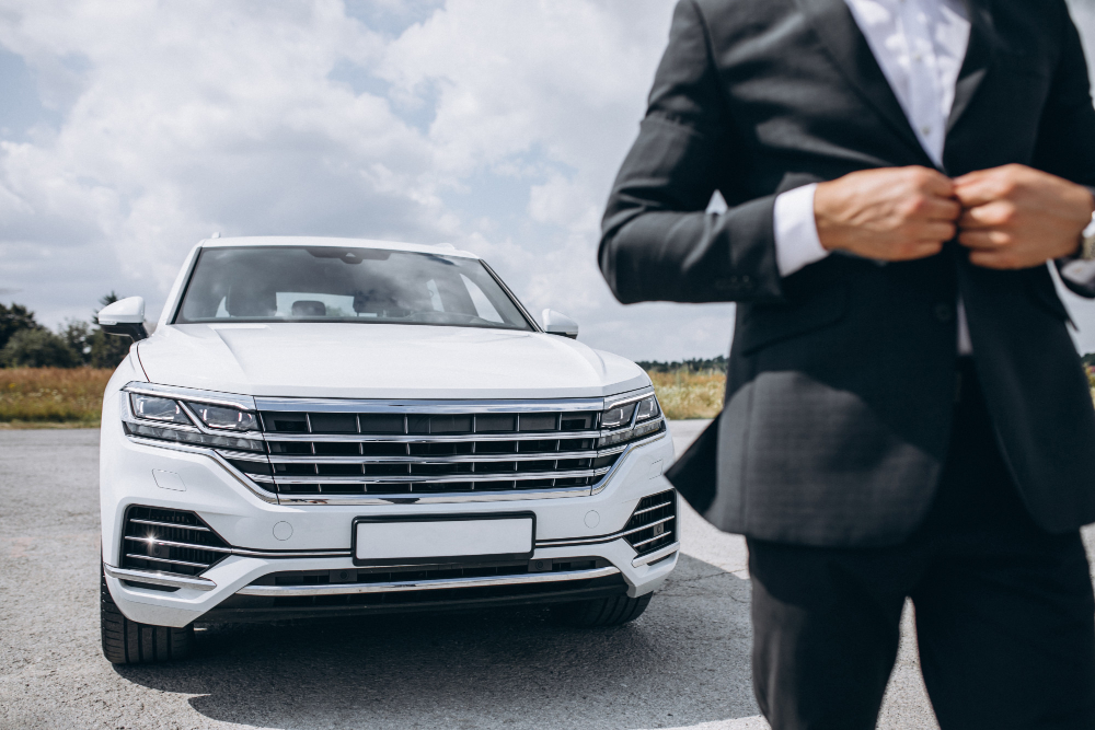How to Find the Best Deals When Renting a Car in Dubai on a Monthly Basis