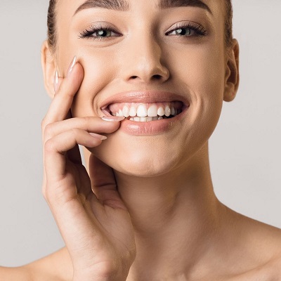 Long-Term Benefits of Teeth Whitening in Dubai