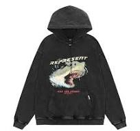 Represent Hoodie: Smooth, Sophisticated Style