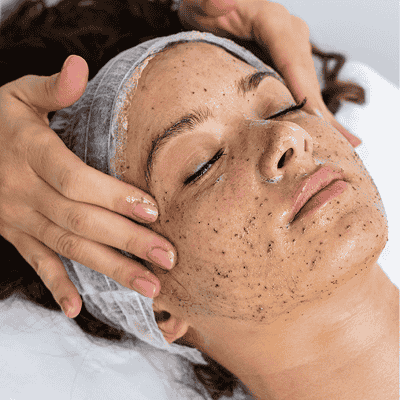 How Green Peels Can Revitalize Your Skin After the Summer Heat in Oman