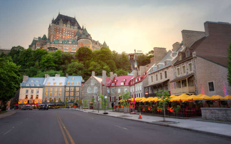 10 Iconic Experiences to Have in Canada