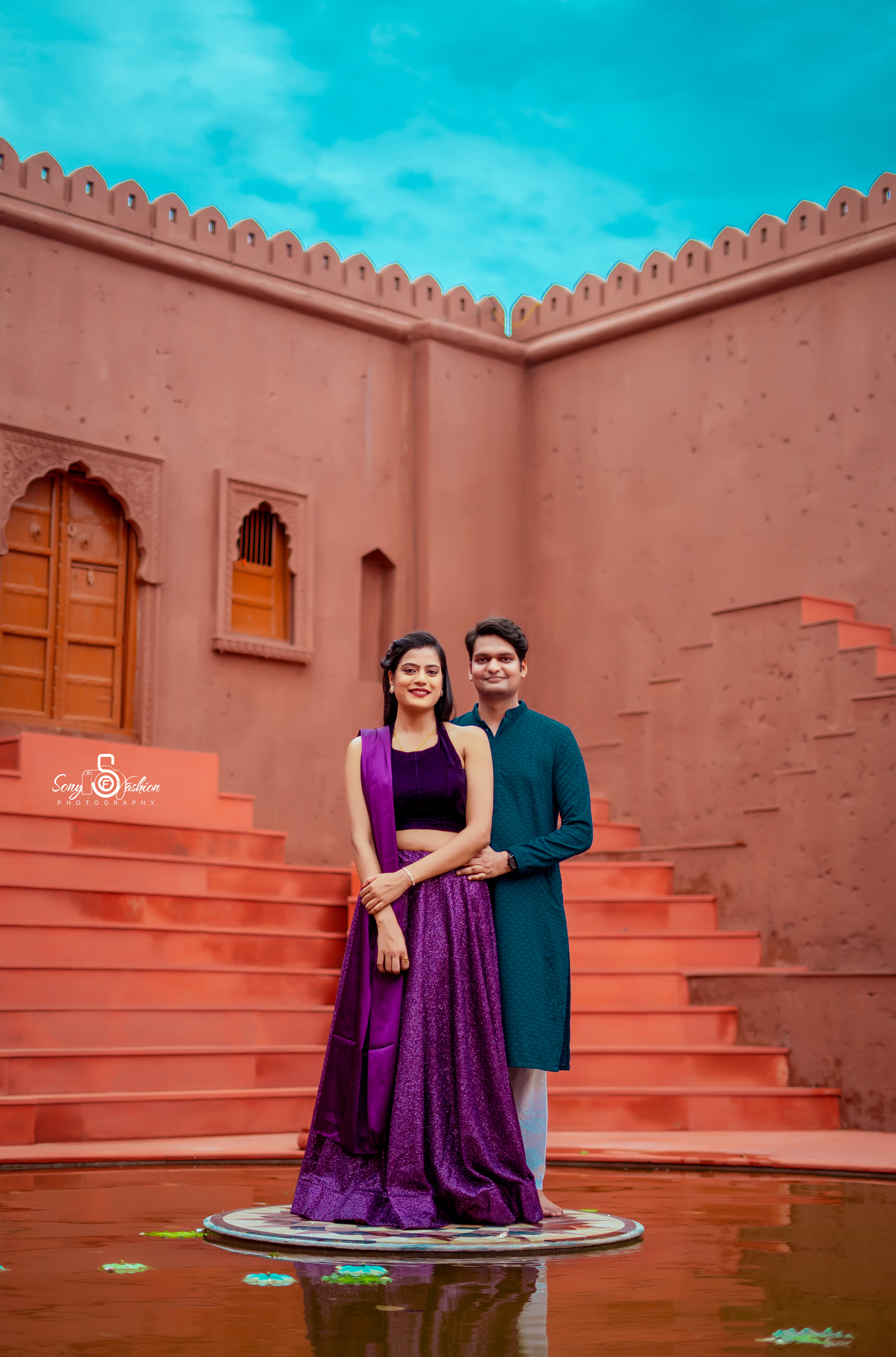 Explore Jaipur’s Rich Culture with a Magical Pre-Wedding Shoot in Stunning Palaces