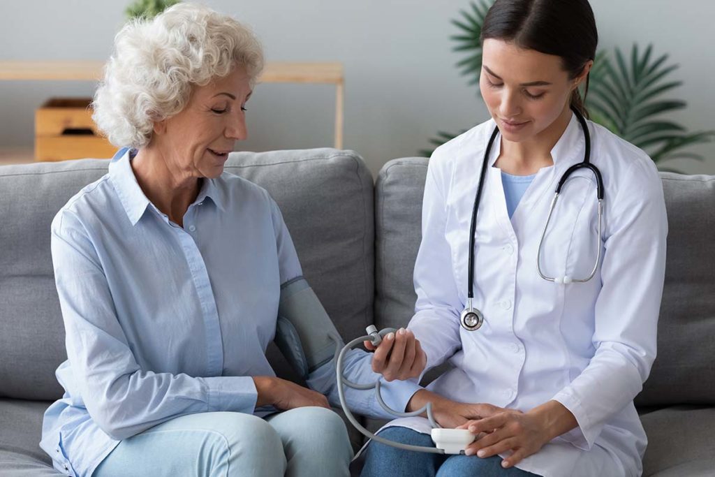 What You Need to Know About Home Nursing Services in Dubai?