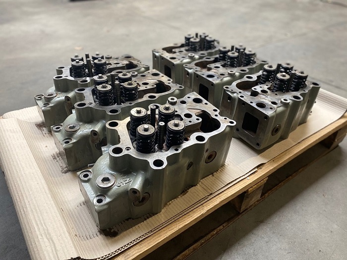 How to Choose the Right Engine Marine Parts for Your Vesse