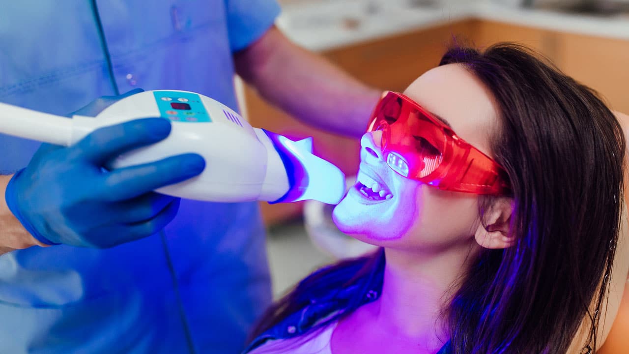 How Zoom Teeth Whitening Fits into Your Busy Lifestyle