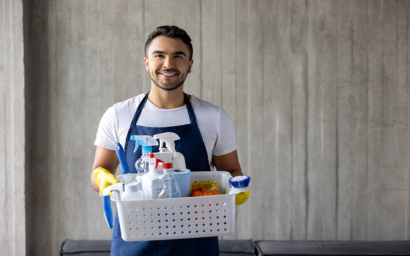 Stylish and Practical: Modern Design Features of Housemaid Uniforms