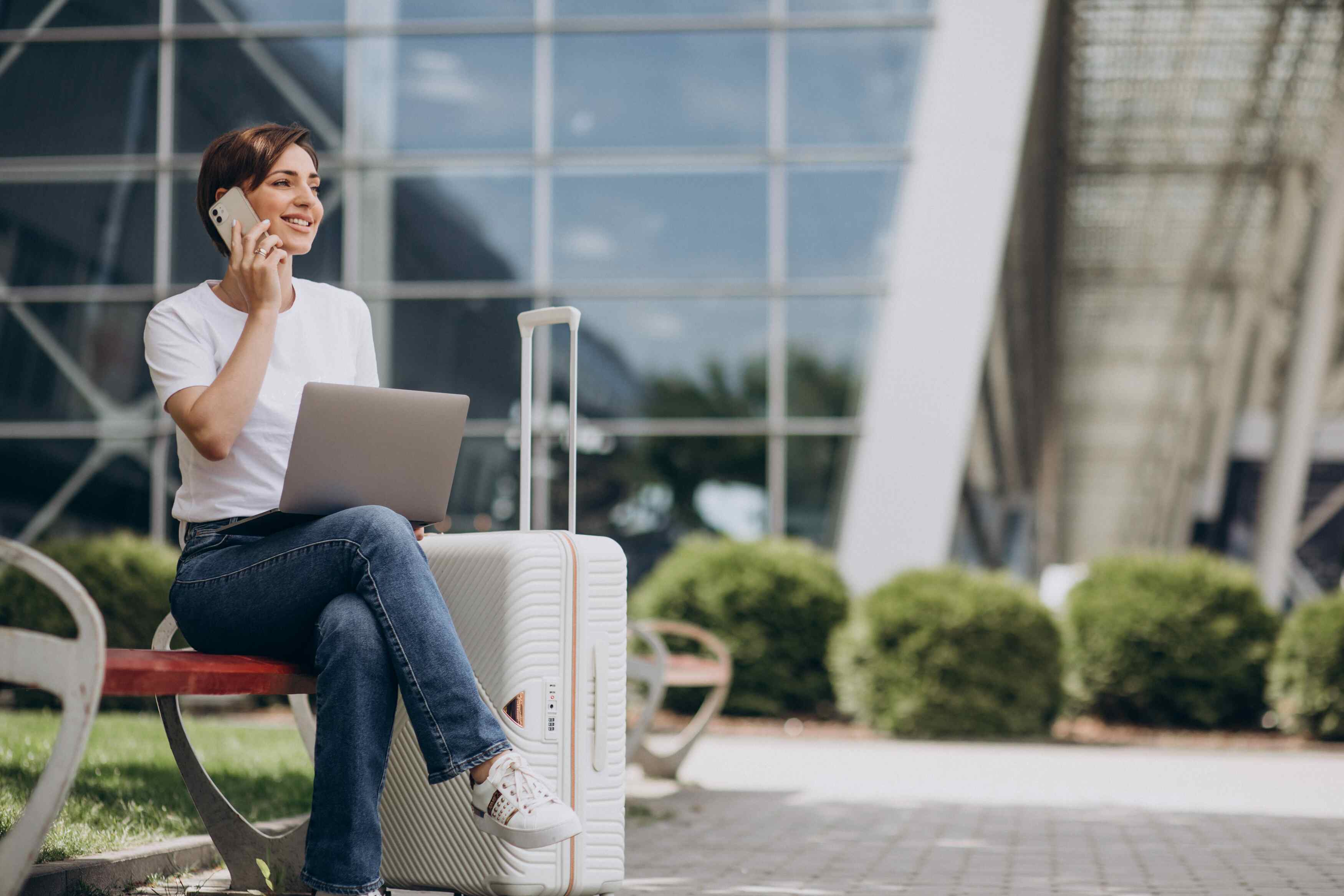 Maximizing Your Experience at AI Conferences: Essential Business Travel Tips