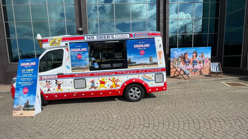 Why Are Ice Cream Vans a Unique Choice for Corporate Gatherings?