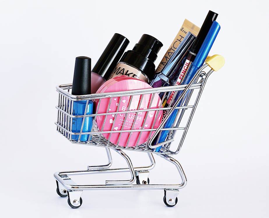 How to Choose the Best Skincare Products for Your Skin Type and Concerns