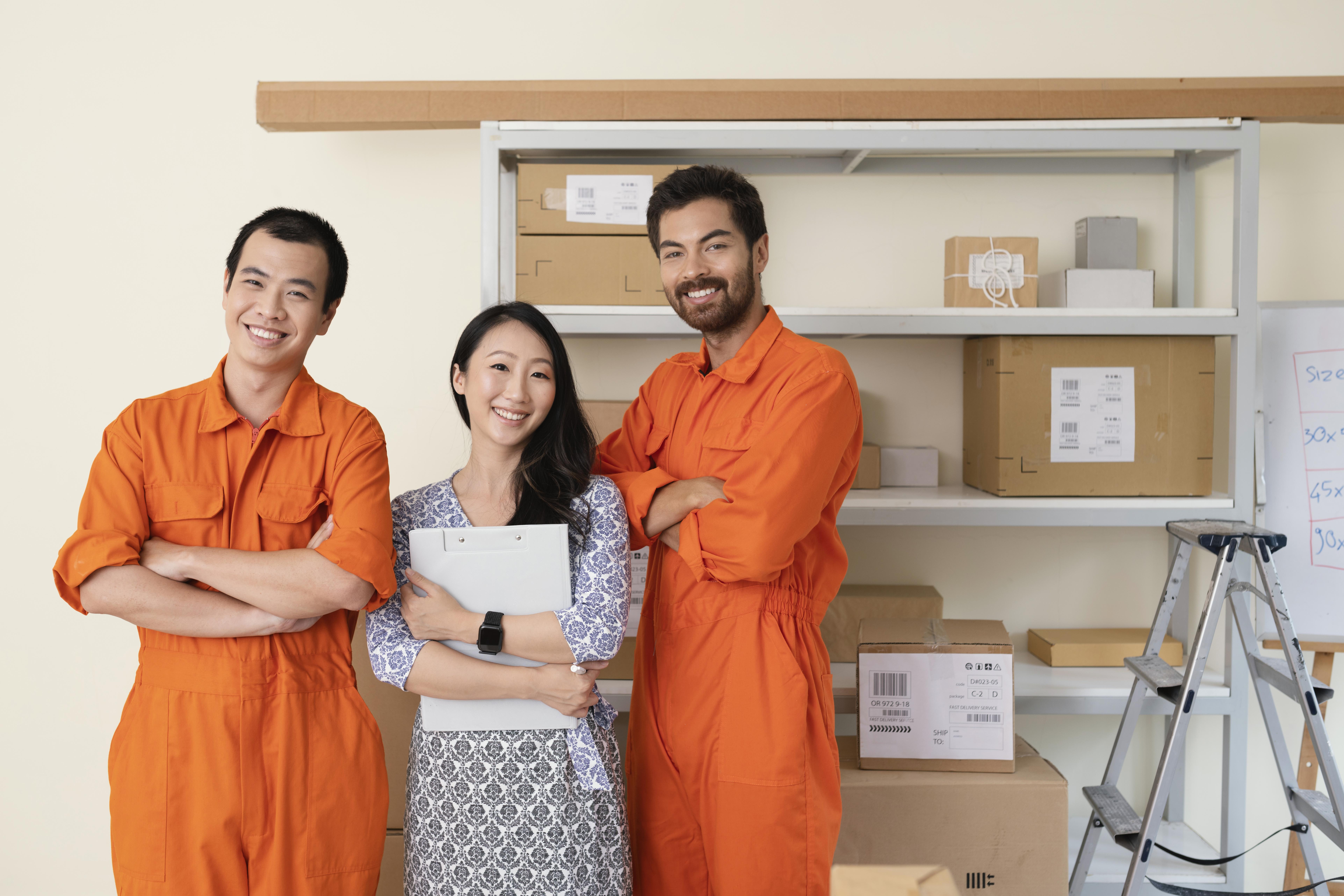 How to Pack and Move Heavy Items Safely?