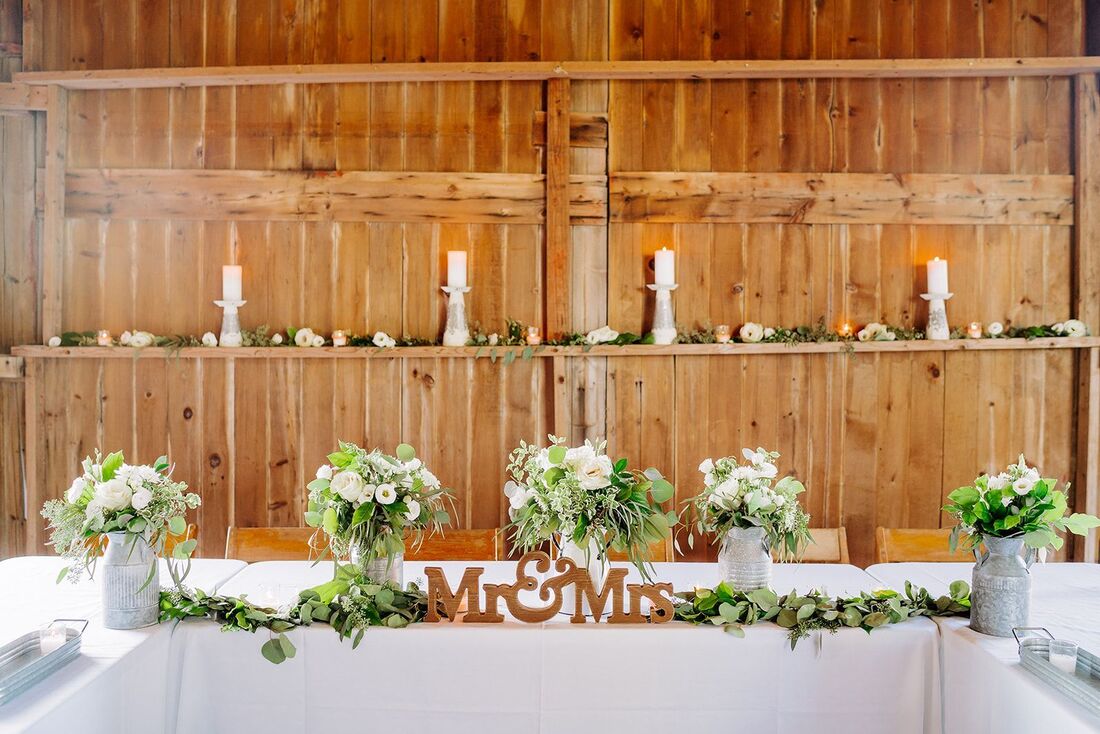 Why Choose Rustic Wedding Venues in Michigan for Your Big Day?