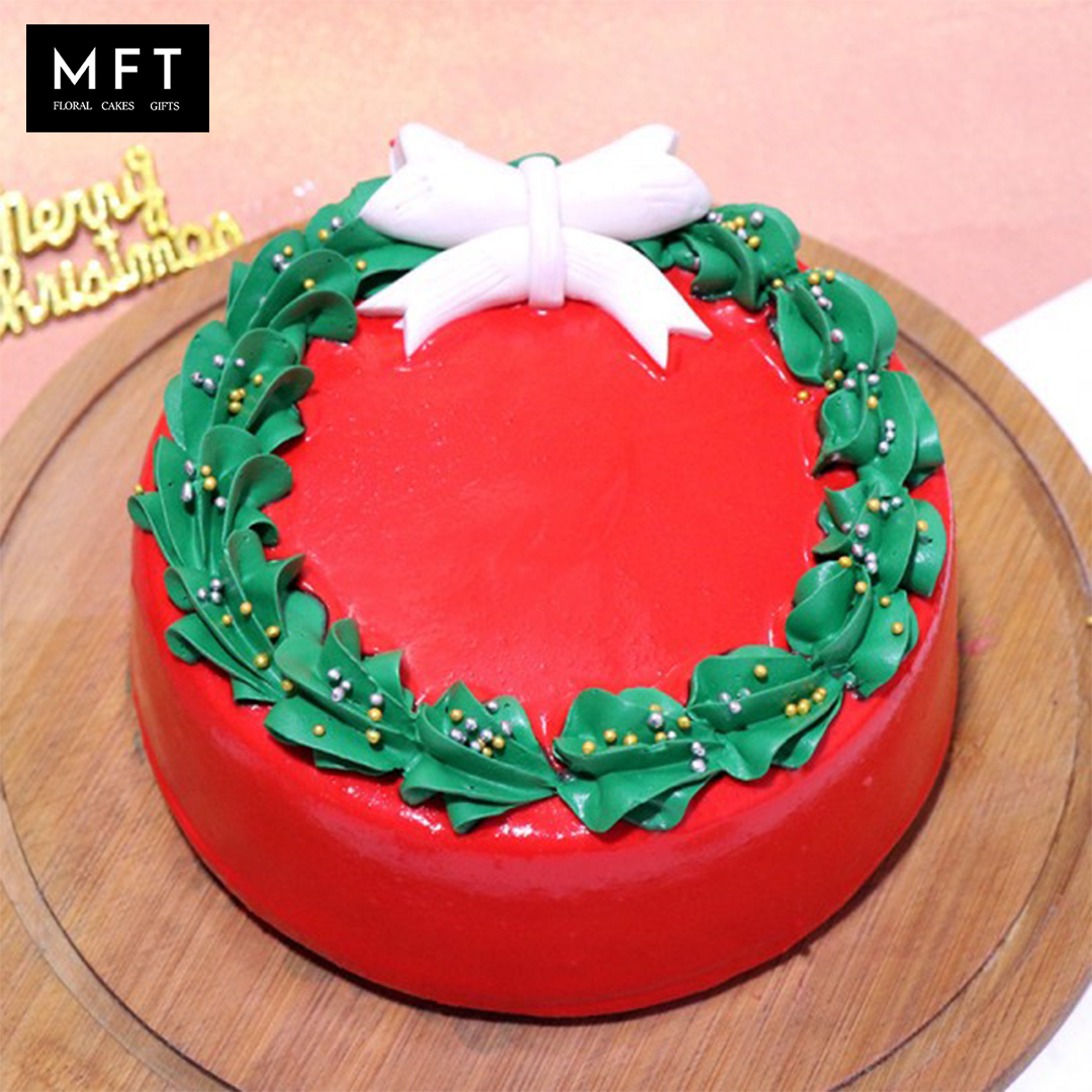 Celebrate the Festive Spirit with Christmas Cake Online.