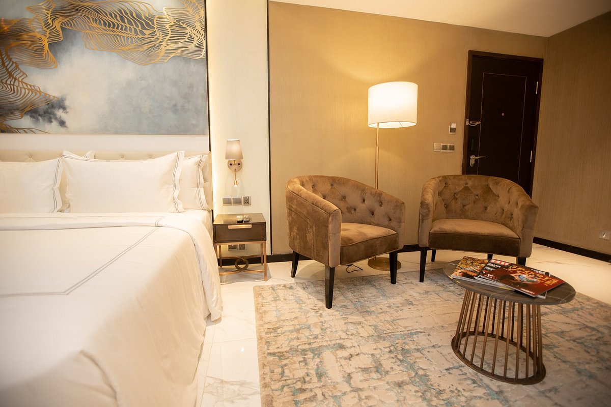 Discover City Hotels in Colombo