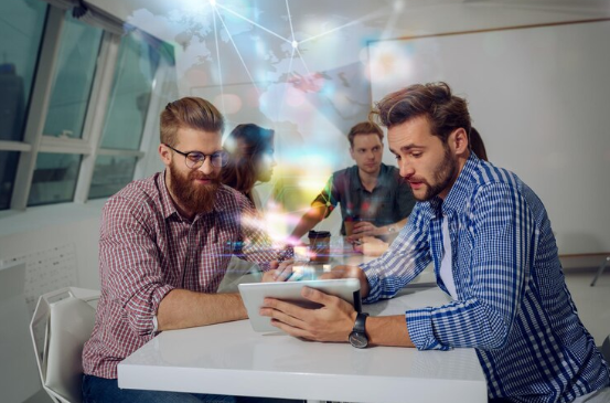 Revolutionizing Digital Experiences: Mobile App Developers in UAE