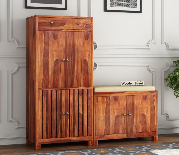 Best Pair Capacity to Look for in a Shoe Stand