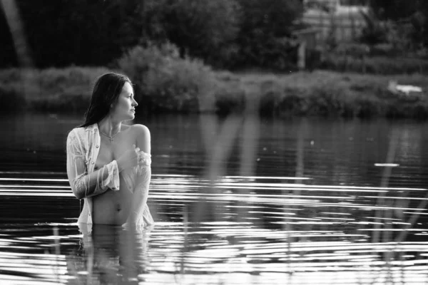 How Jock Sturges Captures the Essence of Human Form and Identity