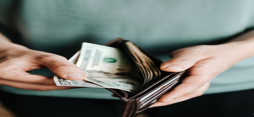 Top Strategies for Earning Money with Artificial Intelligence