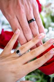 Traditional vs. Modern: Gift Ideas for Your 5-Year Wedding Anniversary