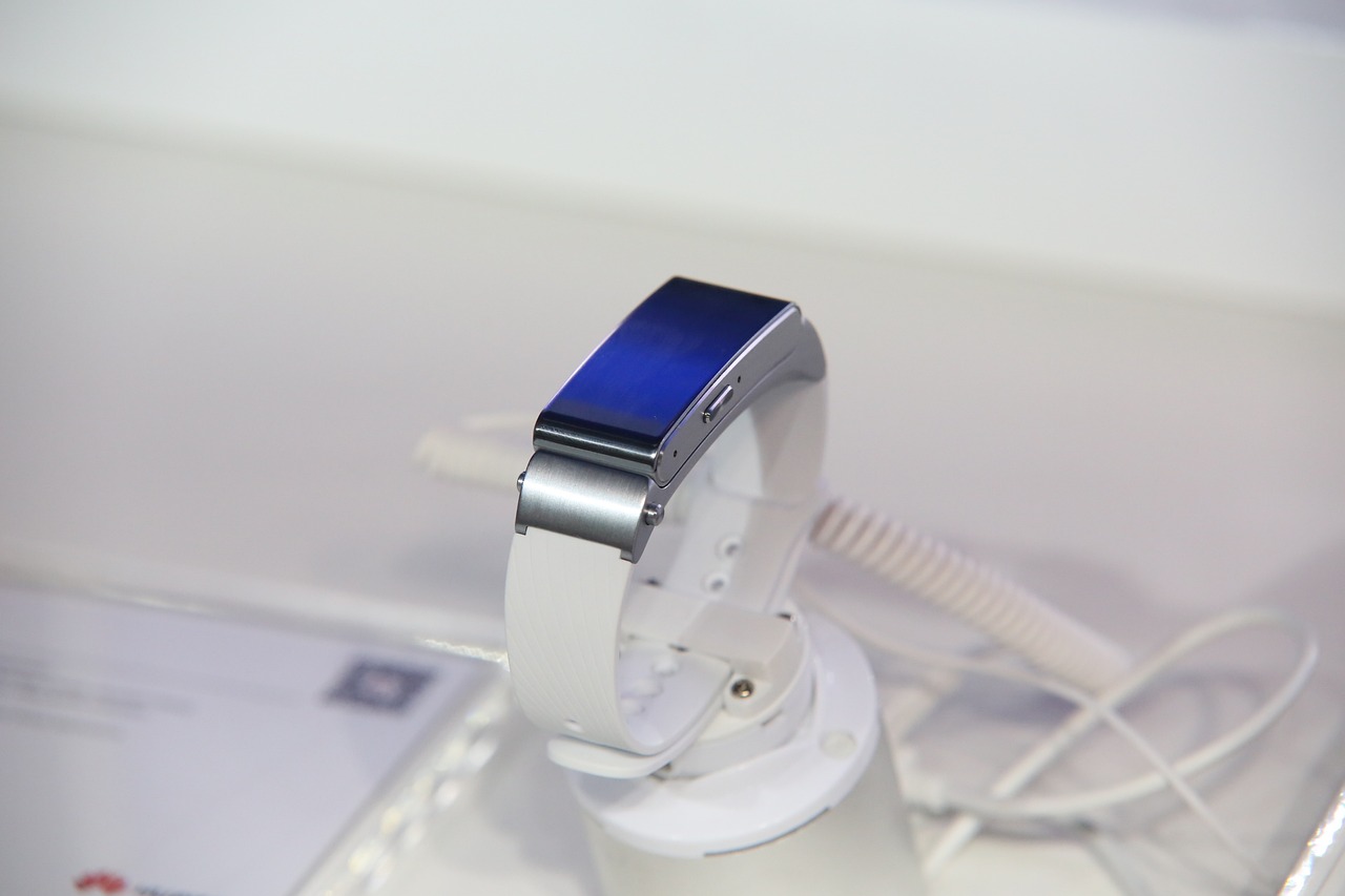 How Does the Apple Watch Compare to Other Smartwatches?