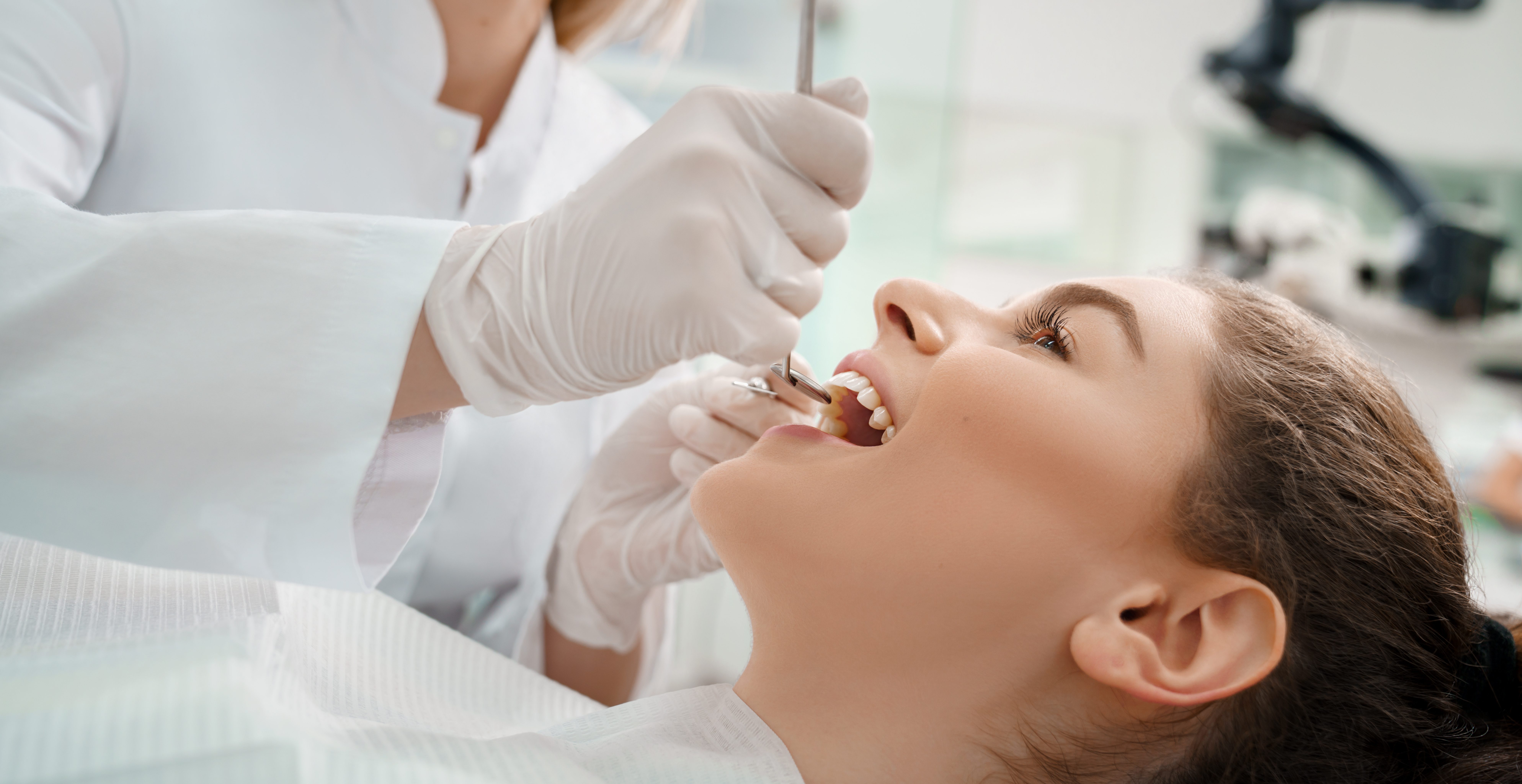 Root Canal Treatment Explained: A Guide to the Procedure and Benefits