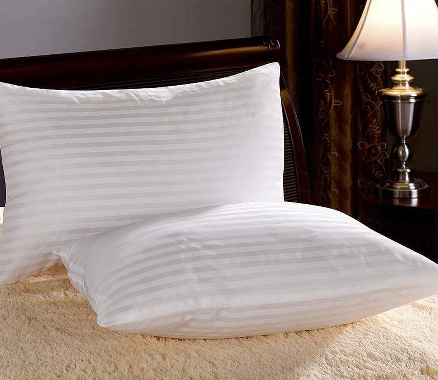 8 Creative Uses for Old Pillows: Wooden Street