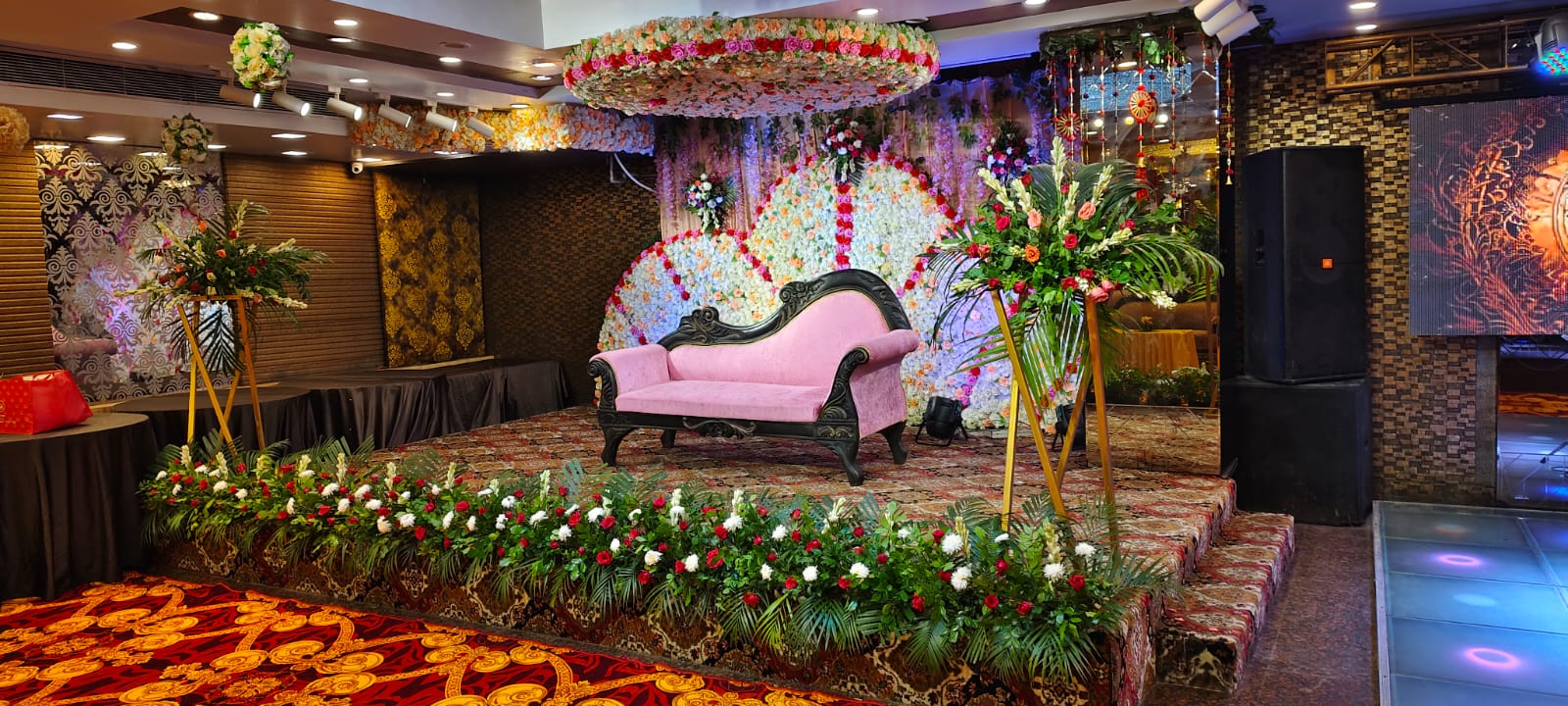 Wedding Banquets near Janakpuri Metro Station